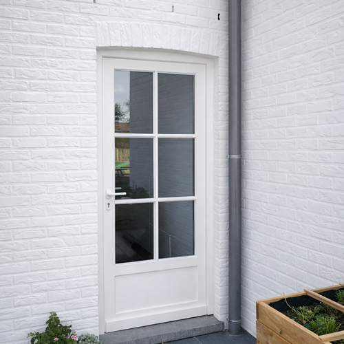 Porte bois semi-vitrée