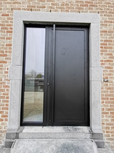 Porte aluminium