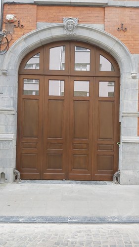 Porte de garage bois